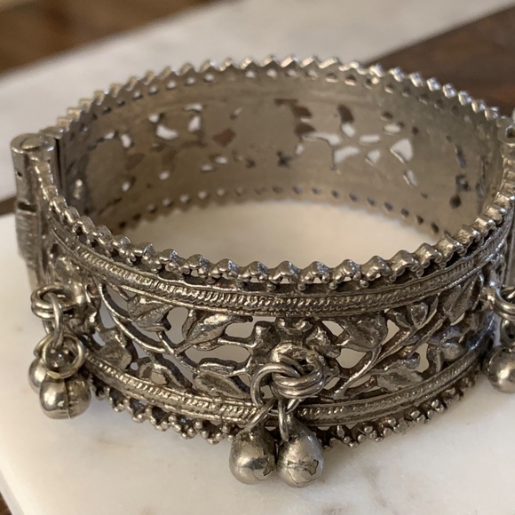 Tribal Jangling Cuff Bracelet - Picture 2 of 3